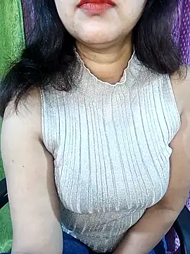 Snapshot of Ishani_Baby chatting on November 15, 2025, 5:33 am Ishani Baby online show from November 15, 2025, 5:33 am