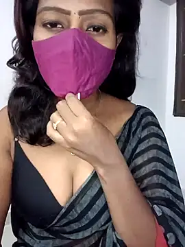 Snapshot of Tamil_kavinila chatting on November 20, 2025, 3:12 pm Tamil kavinila online show from November 20, 2025, 3:12 pm