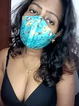 Snapshot of Tamil_kavinila chatting on November 13, 2025, 4:49 am Tamil kavinila online show from November 13, 2025, 4:49 am