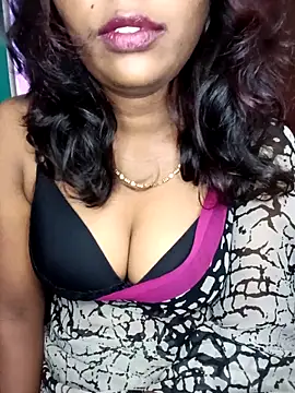 Snapshot of Tamil_kavinila chatting on October 16, 2025, 6:10 am Tamil kavinila online show from October 16, 2025, 6:10 am