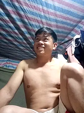 DungLuongg online show from February 16, 2026, 2:27 pm