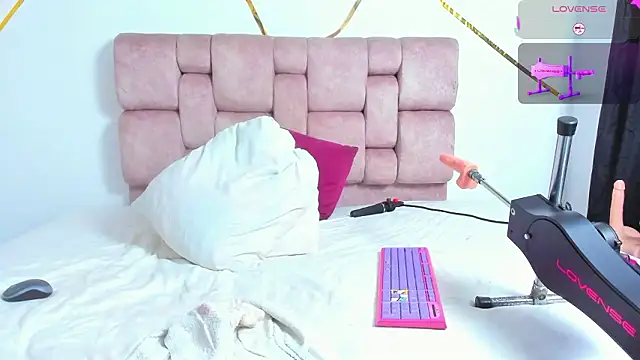 VickyVentura online show from February 27, 2026, 3:12 pm