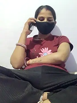 poojam93 online show from October 17, 2025, 1:46 pm