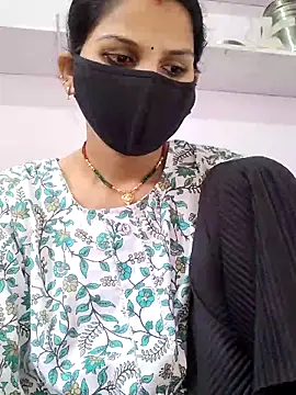 poojam93 online show from October 9, 2025, 2:56 am