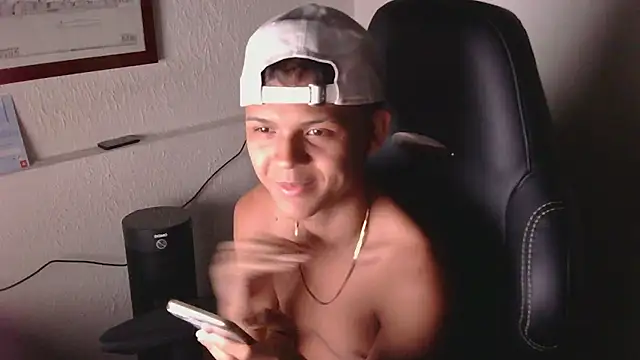 Lucien Gray  online show from October 2, 2025, 12:47 am