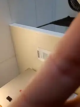 sarahkat86 online show from December 3, 2025, 6:51 pm