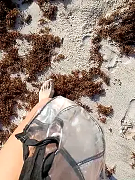 sarahkat86 online show from October 8, 2025, 12:39 pm