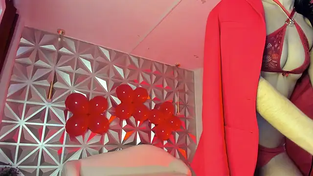 Snapshot of hellen_tease chatting on February 14, 2026, 9:15 pm hellen tease online show from February 14, 2026, 9:15 pm