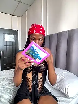 Snapshot of Trans_fairy chatting on January 18, 2026, 11:24 am Trans fairy online show from January 18, 2026, 11:24 am