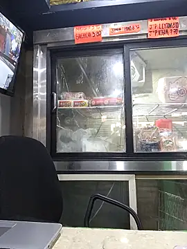 Catire10  online show from November 6, 2025, 1:15 pm