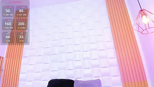 AriaBelle online show from November 13, 2025, 11:14 am