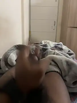 Lustking2406 online show from November 22, 2025, 1:32 pm