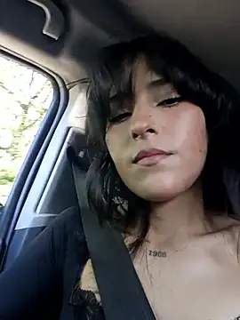 Snapshot of Mikasa-Ackerman chatting on September 25, 2025, 9:10 pm Mikasa-Ackerman online show from September 25, 2025, 9:10 pm