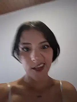 Snapshot of Mikasa-Ackerman chatting on October 25, 2025, 8:31 pm Mikasa-Ackerman online show from October 25, 2025, 8:31 pm