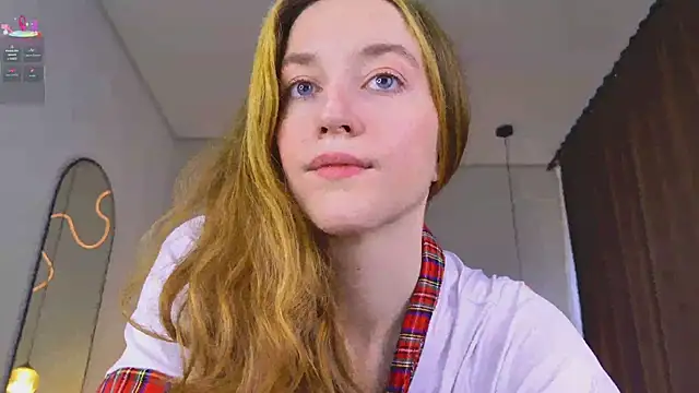 Summer Red Daze online show from October 3, 2025, 2:07 pm