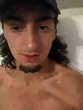 Snapshot of salmonman1305 chatting on September 13, 2025, 6:24 am salmonman1305 online show from September 13, 2025, 6:24 am