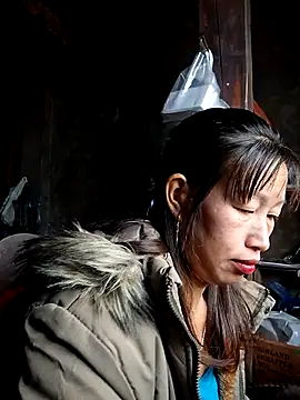 ngocngoc cute online show from November 15, 2025, 2:48 am