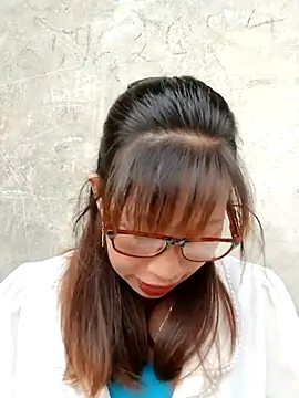 ngocngoc cute online show from September 18, 2025, 1:30 am