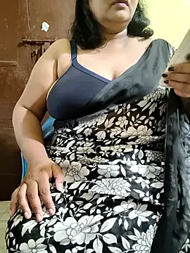 Snapshot of Swapna_Hyd chatting on April 18, 2026, 2:36 am Swapna Hyd online show from April 18, 2026, 2:36 am