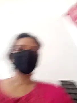 soni yhakur online show from April 25, 2026, 10:51 am