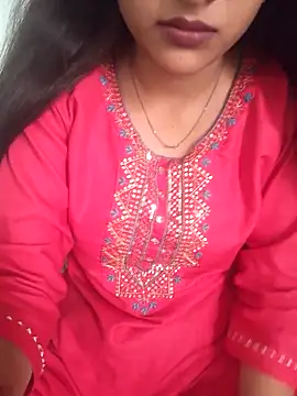 Neha Tyagi online show from October 22, 2025, 5:51 am