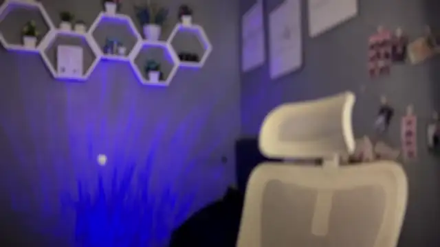 lelasohna online show from February 20, 2026, 11:12 am