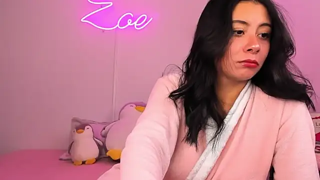 Snapshot of zoecams1 chatting on March 18, 2026, 7:48 pm zoecams1 online show from March 18, 2026, 7:48 pm