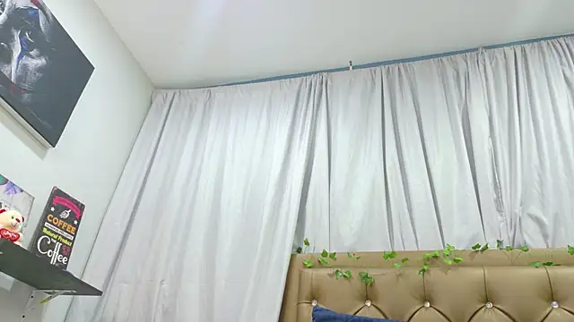 didoelizabeth online show from October 1, 2025, 1:15 pm