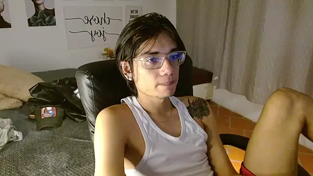 davoxer online show from October 12, 2025, 3:30 am