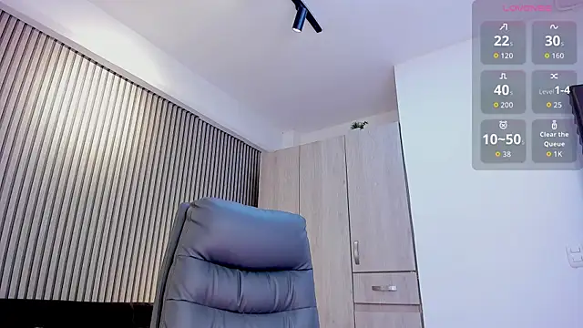 Snapshot of lily_cash1 chatting on November 15, 2025, 8:13 pm lily cash1 online show from November 15, 2025, 8:13 pm