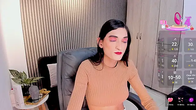 Snapshot of lily_cash1 chatting on November 18, 2025, 7:06 pm lily cash1 online show from November 18, 2025, 7:06 pm