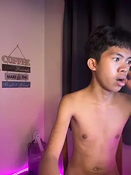 urcumjp online show from October 15, 2025, 5:39 am