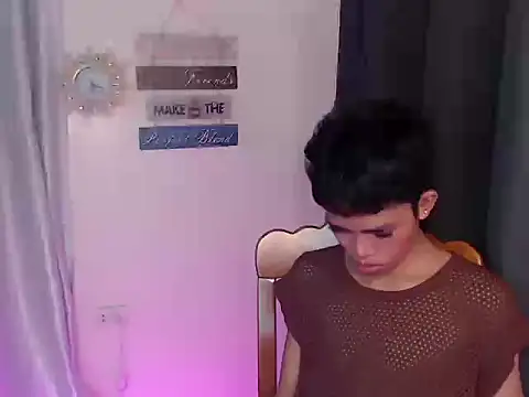 urcumjp online show from October 17, 2025, 7:33 am