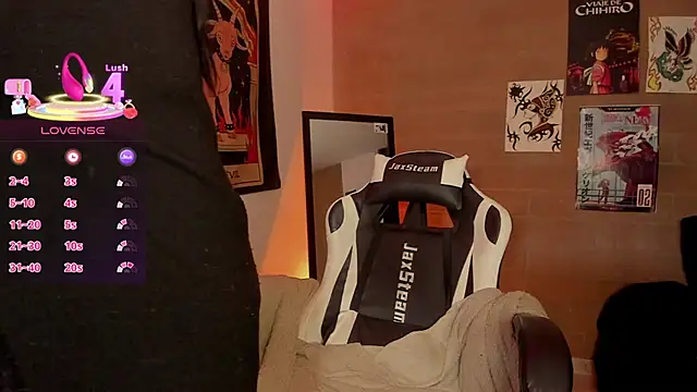 Snapshot of blackfllame chatting on October 23, 2025, 1:04 am blackfllame online show from October 23, 2025, 1:04 am