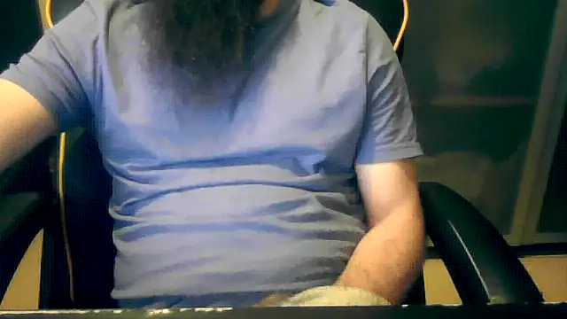 LondonMan1988 online show from March 25, 2026, 11:25 pm