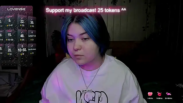 Alisa Monroe online show from October 10, 2025, 2:45 am