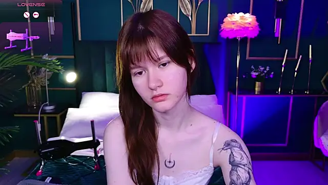 Snapshot of Aria_Vox chatting on November 22, 2025, 3:27 am Aria Vox online show from November 22, 2025, 3:27 am