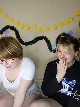 Snapshot of xrixsyx_and_ricky chatting on February 2, 2026, 5:12 pm xrixsyx and ricky online show from February 2, 2026, 5:12 pm