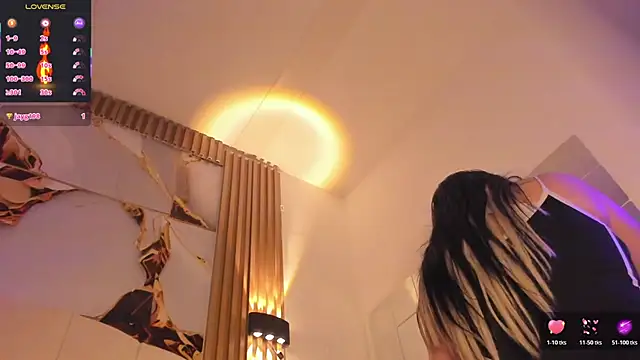 Snapshot of AgathaAtenea chatting on February 4, 2026, 6:36 pm AgathaAtenea online show from February 4, 2026, 6:36 pm