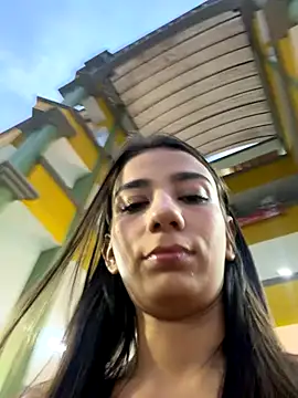 -juicy  online show from November 21, 2025, 10:42 pm