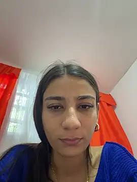 Snapshot of -juicy_ chatting on February 12, 2026, 7:13 pm -juicy online show from February 12, 2026, 7:13 pm