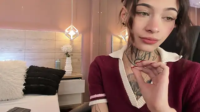 Snapshot of aa_lunit chatting on January 7, 2026, 3:28 pm aa lunit online show from January 7, 2026, 3:28 pm