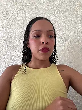 Yasmin777  online show from February 19, 2026, 7:22 pm