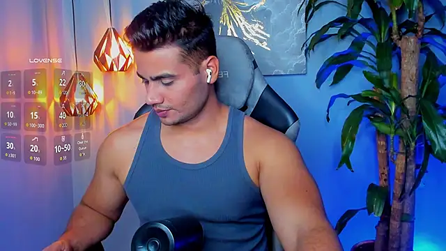 AndresR3 online show from November 26, 2025, 11:38 pm