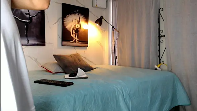 David niet online show from November 11, 2025, 5:52 pm