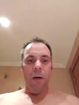 manchego85 online show from October 15, 2025, 8:39 pm