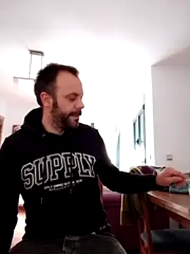 manchego85 online show from October 15, 2025, 8:00 am