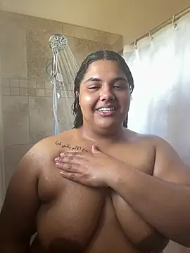 Snapshot of 1n0nlythroat chatting on February 13, 2026, 8:20 pm 1n0nlythroat online show from February 13, 2026, 8:20 pm