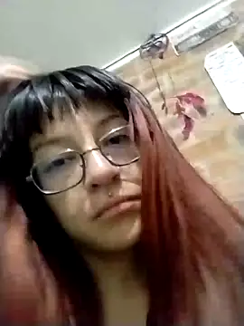  Alaskamisa online show from October 10, 2025, 4:24 am