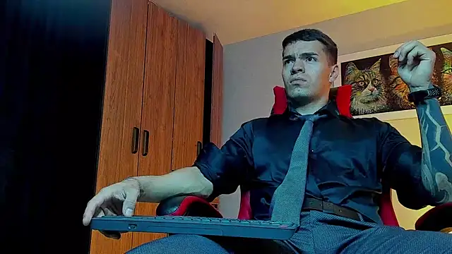 ALPHA DOMINUS  online show from September 15, 2025, 3:51 am